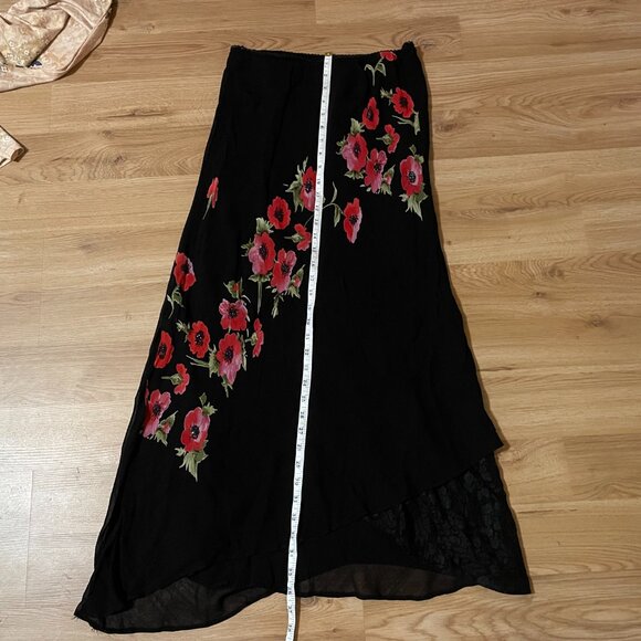 beaded skirt - Picture 3 of 4